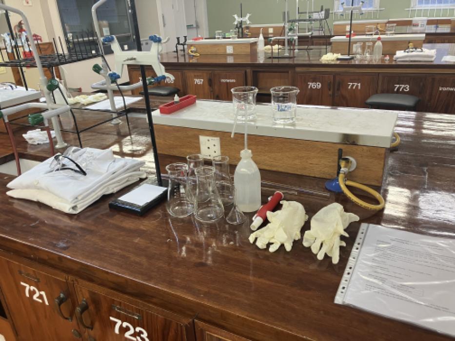 Crestway High School Students Experience Chemistry First-Hand