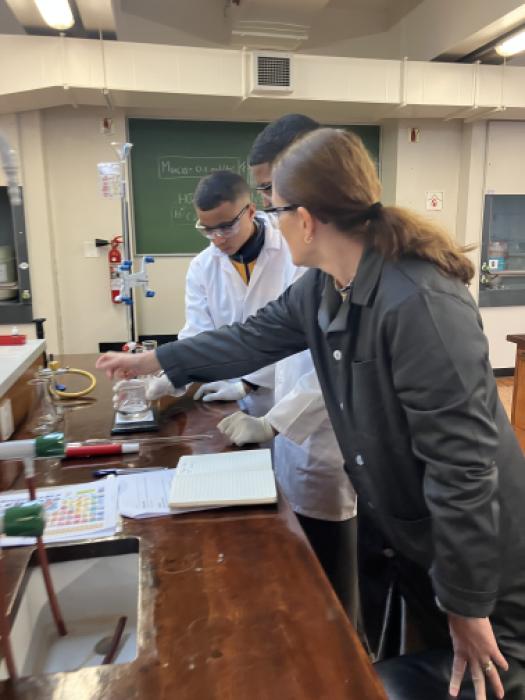 Crestway High School Students Experience Chemistry First-Hand