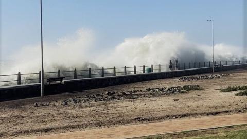 Large waves