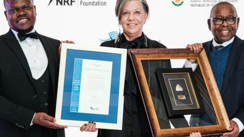 Jill Farrant receives Lifetime Achievement Award
