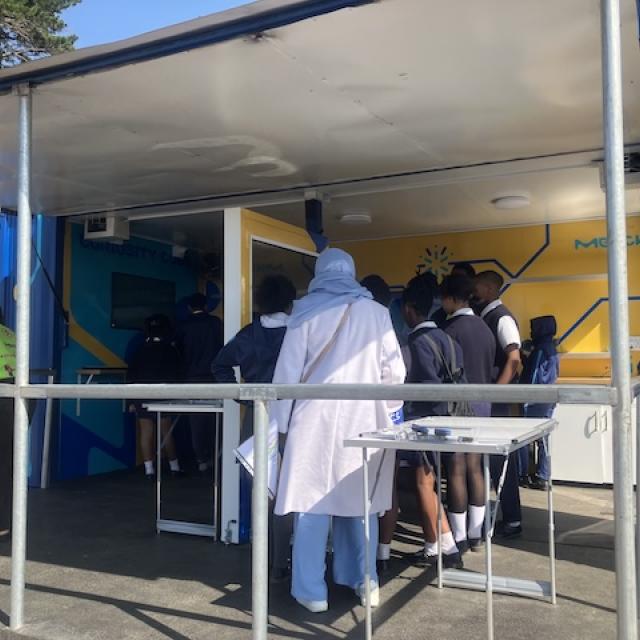 Bringing Science to Life for Learners