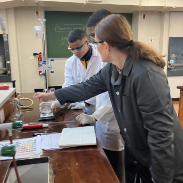 Crestway High School Students Experience Chemistry First-Hand