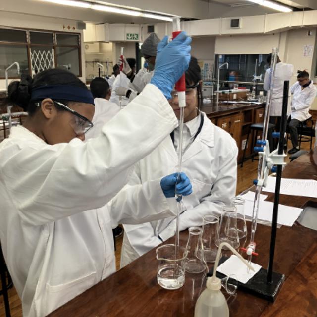 Crestway High School Students Experience Chemistry First-Hand