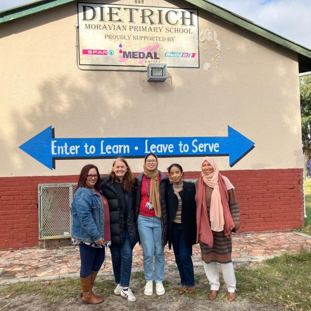 Dietrich Moravian Primary School visit by UCT Chemists
